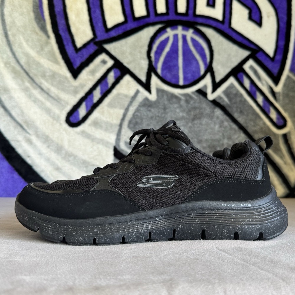 Size 11 - Skechers Flex Advantage 5.0 Flexible Mens Wide Width Trainer Black